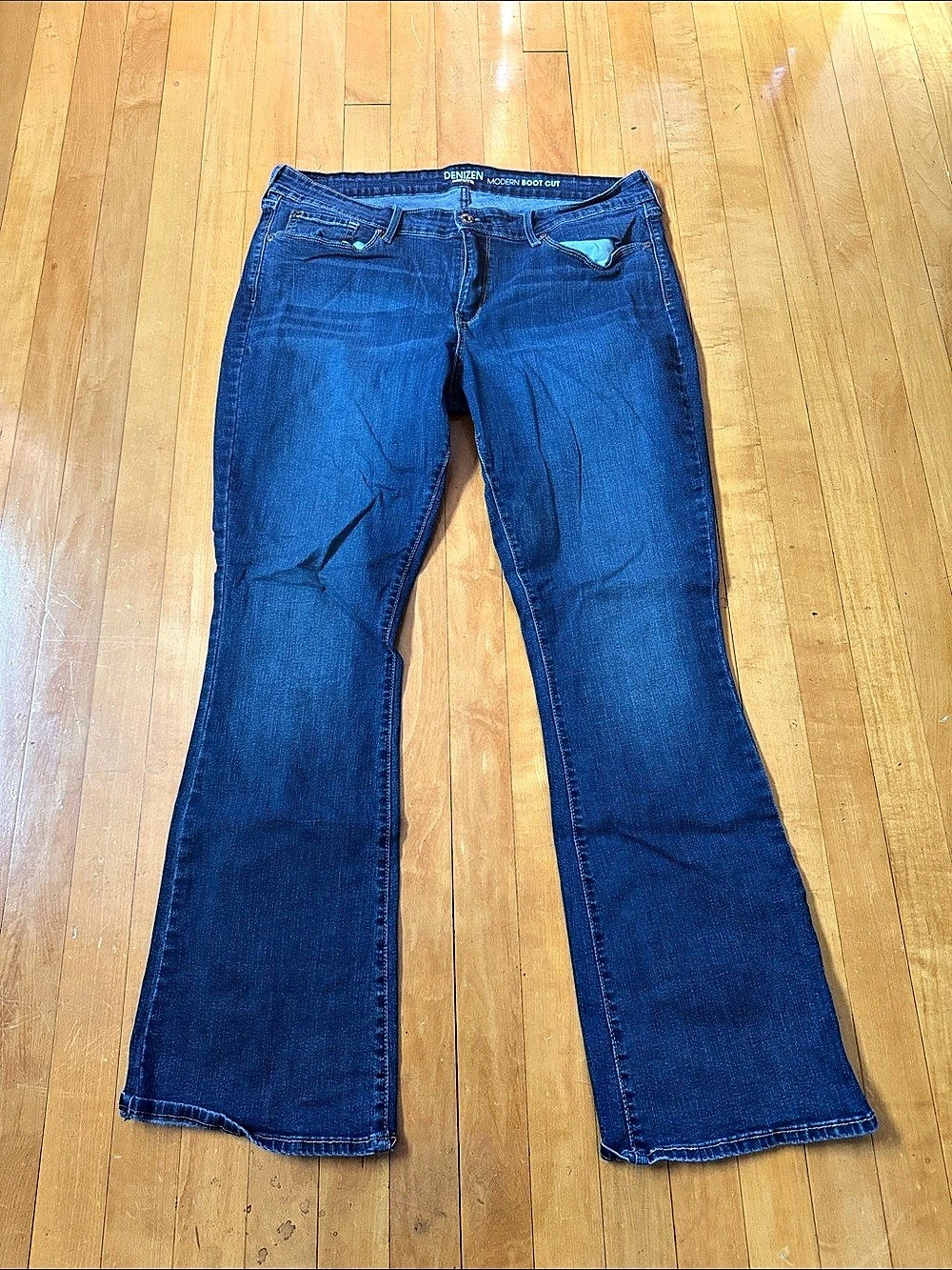 Levi's Denizen Modern Bootcut Jeans Blue women’s Waist 18M 34 Length 32